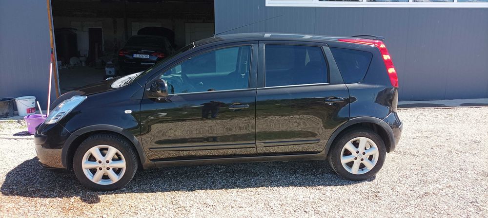 Нисан Море 1.6 106кс.