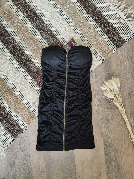 Рокля без презрамки с цип