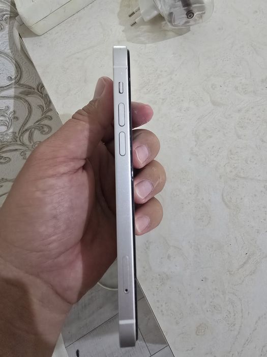 iPhone 12 256 в хорошем состоянии