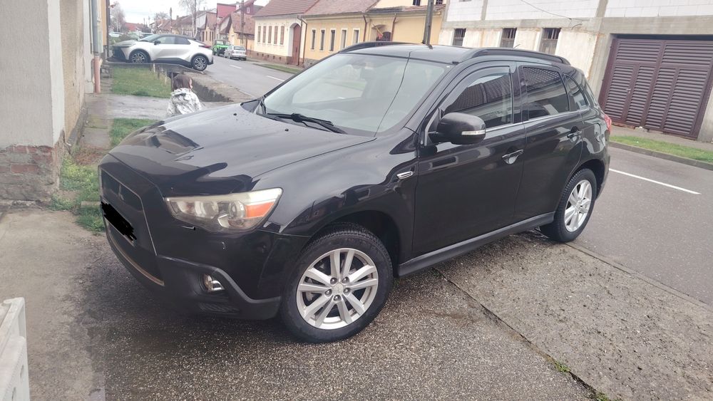 MITSUBISHI ASX 2012 — imagine 3
