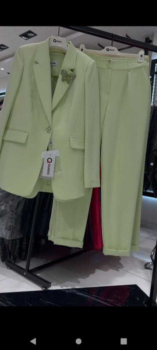 Костюм на лето и весну, Новый.  Размер 38 турецкий