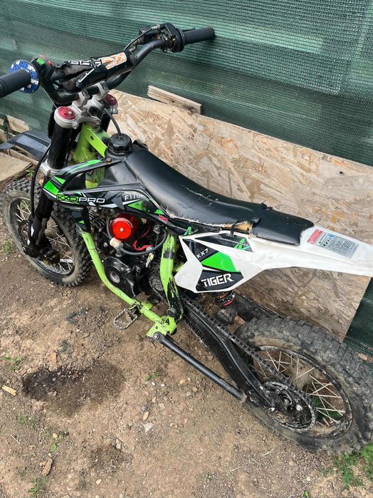 Vând cross kxd 110