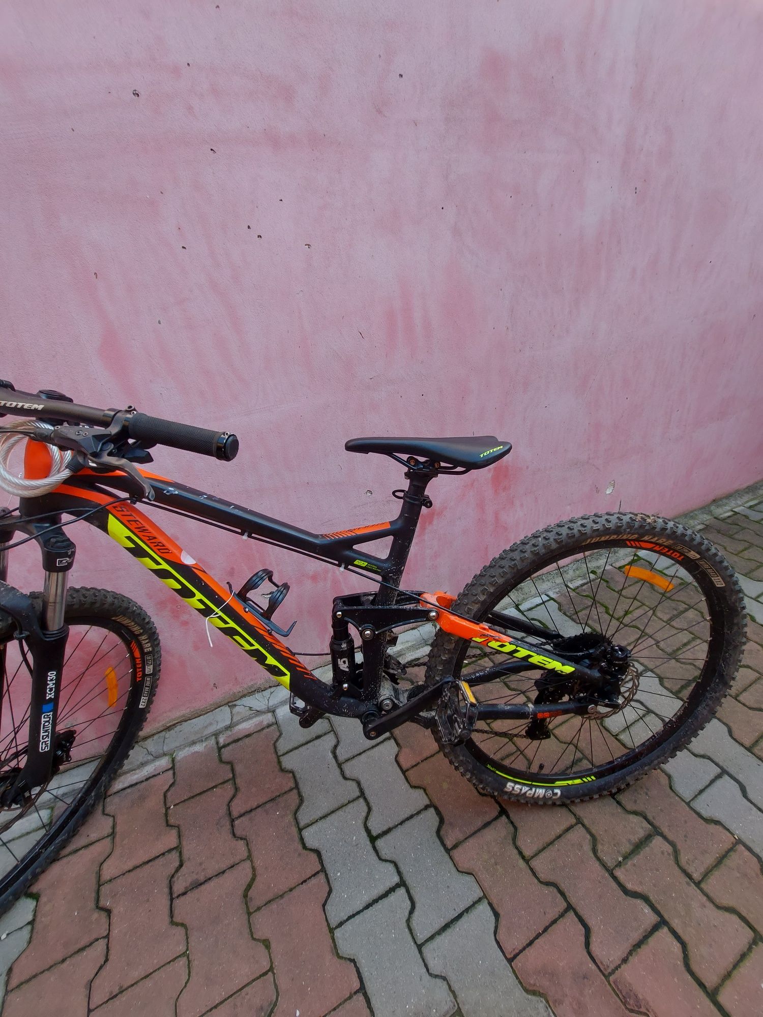 Bicicleta full suspension Totem Sighisoara OLX.ro