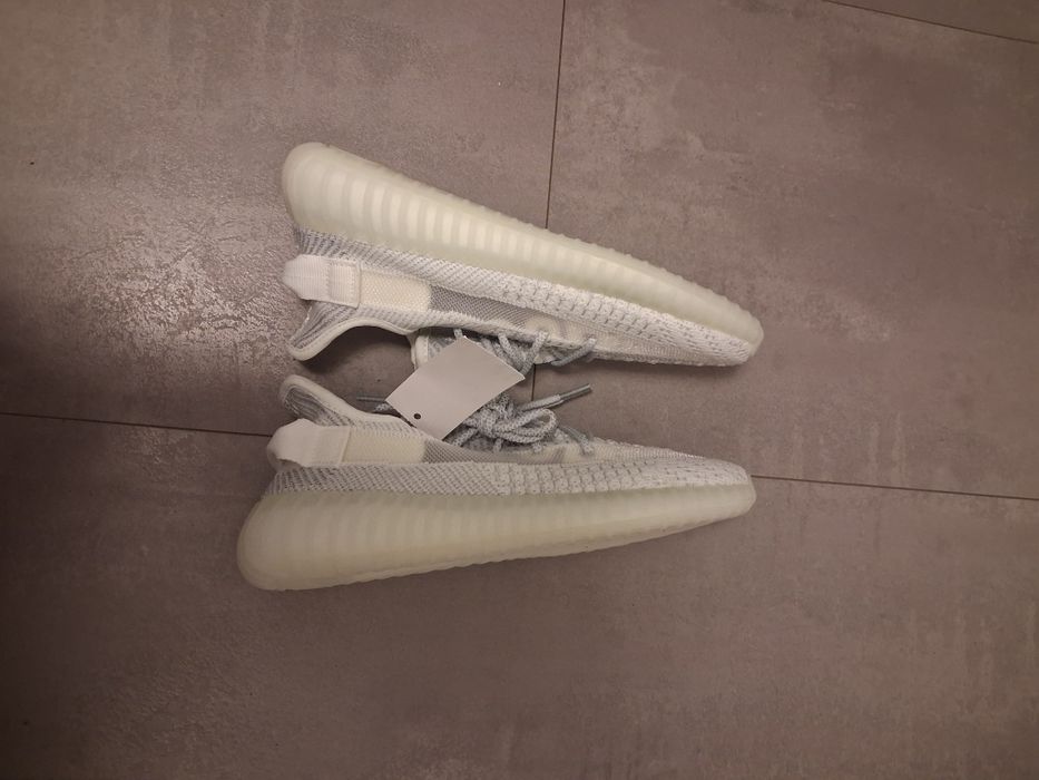 Yezzy 350.      .