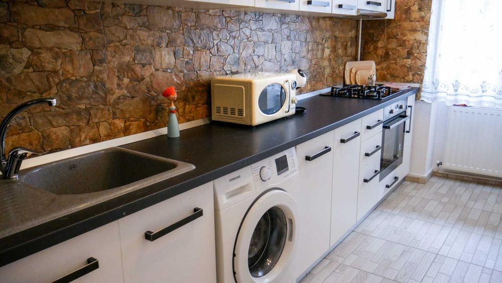 Apartament 84 mp/5 min Centrul Sibiului/400€