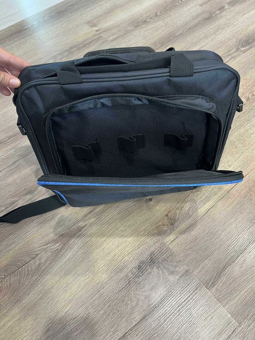 Чанта за PS4 Slim