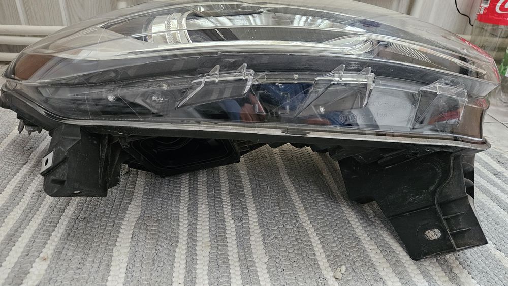 Far dreapta original Renault Kadjar 2017 Europa