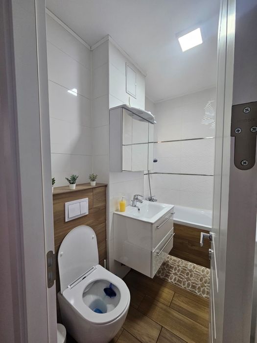Inchiriez Apartament 2 camere