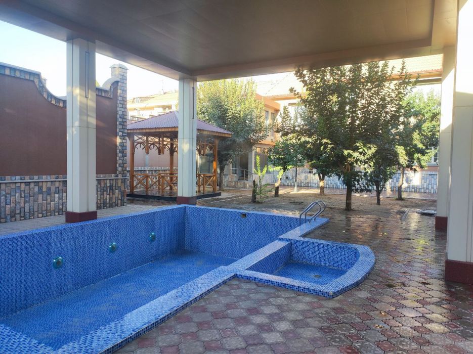 Дом 18 соток, 1200м2, под бизнес!