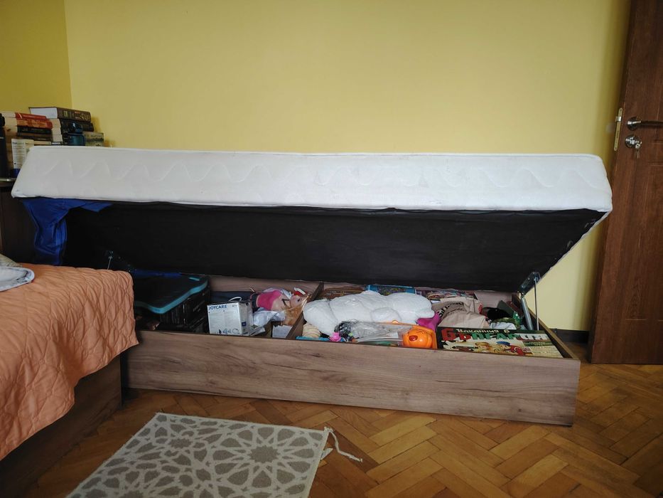 Ъглови легла и ракла 80/190