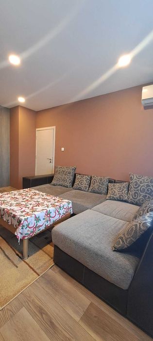 Апартамент под наем ж.к.Младост