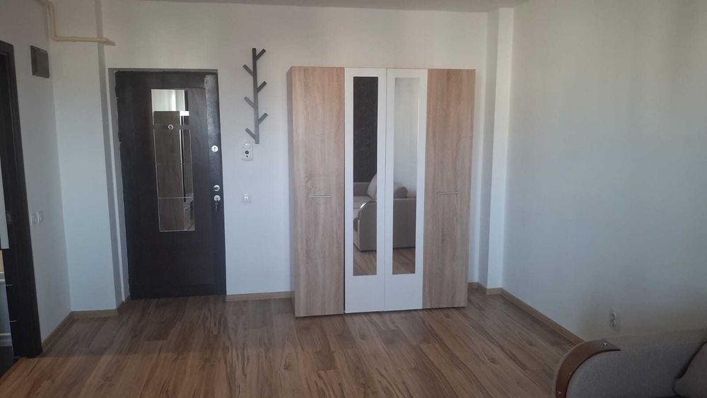 Garsoniera de inchiriat