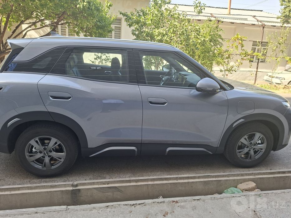BYD Yuan Up gibrit