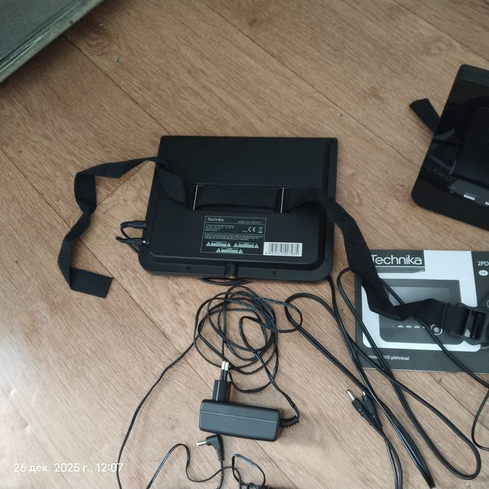 DVD проигрыватель в авто..