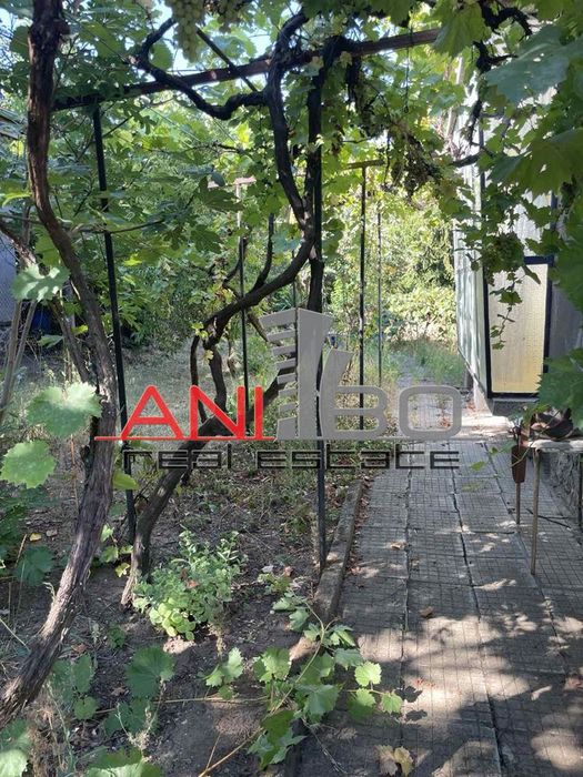 Къща в София, област-с.Гара Елин Пелин площ 120 цена 250000