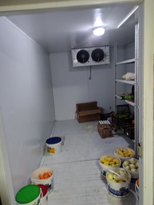 Продам морозильную камеру.