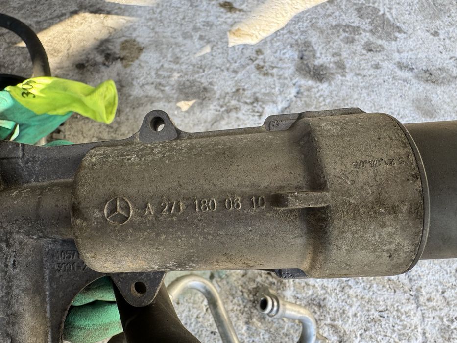 Kомпресор климатик и маслено тяло Mercedes M271