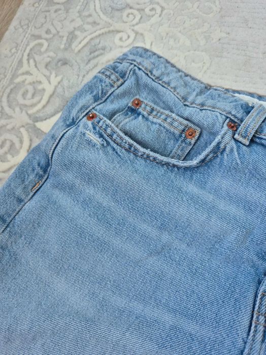Zara къси панталон 38