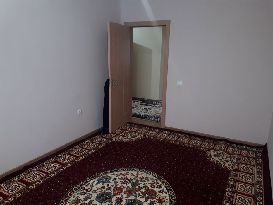 Qorasuvda 56 kvadrat uy srochna sotiladi