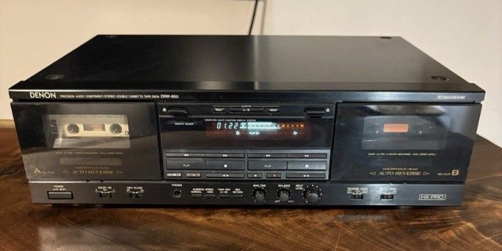 Продавам Двукасетен реверсен дек Denon DRW-850