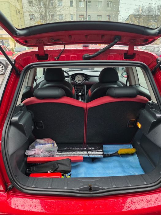 Vând Mini One D, 1.4D