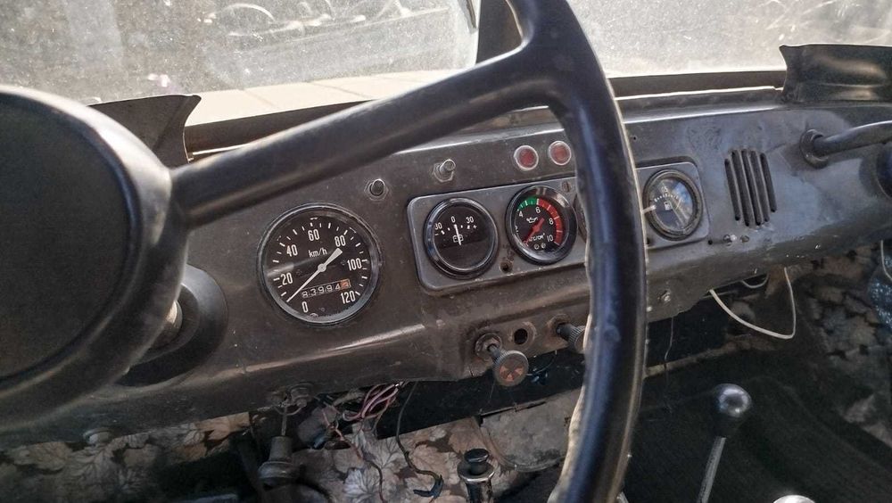 Продам два УАЗика .