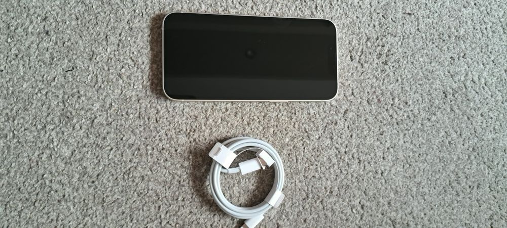 Нов IPhone 13 128 mg