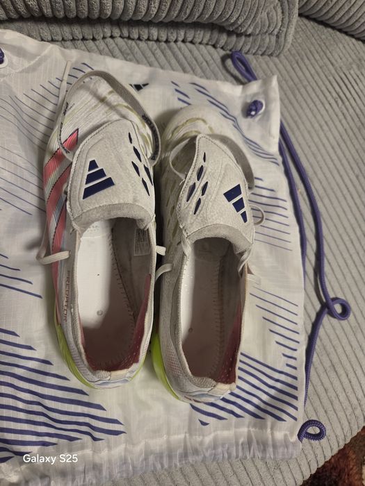 Ghete Adidas Predator
