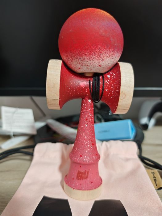 Kendama Mianzi Red & Orange NEBULA