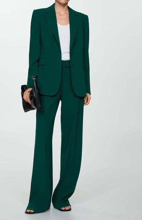 Костюм Манго