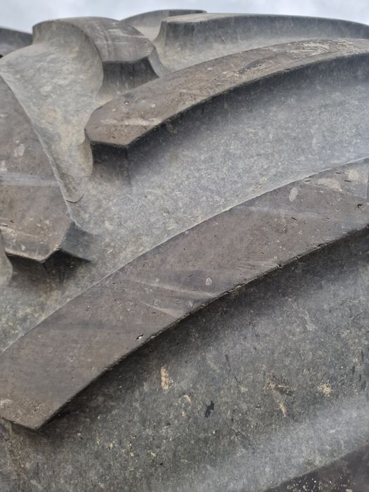 Cauciucuri tractor 900/60R42 marca Michelin