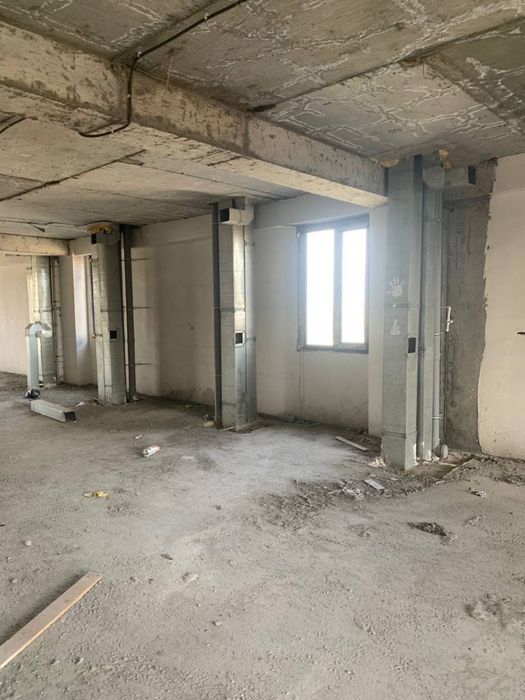 Продаётся квартира ЖК BLACK TOWER  каробка в центре города