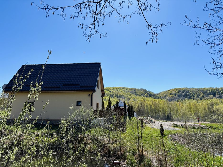 Cabană Rustică de inchiriat