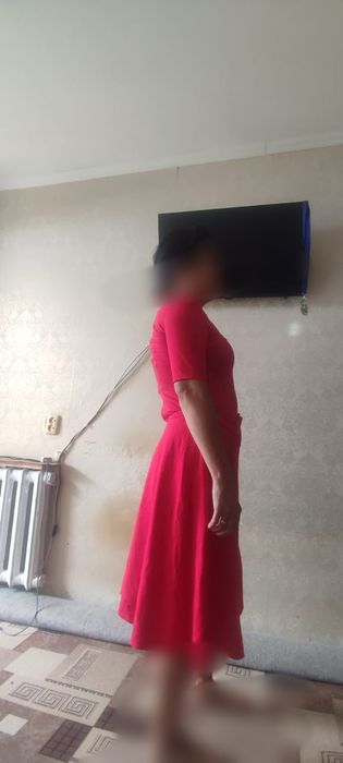 Продам женское платье