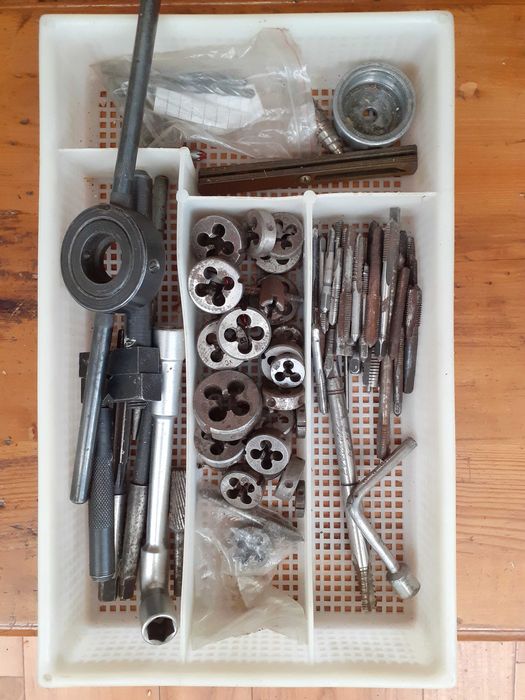 Свёрла, метчики, плашки