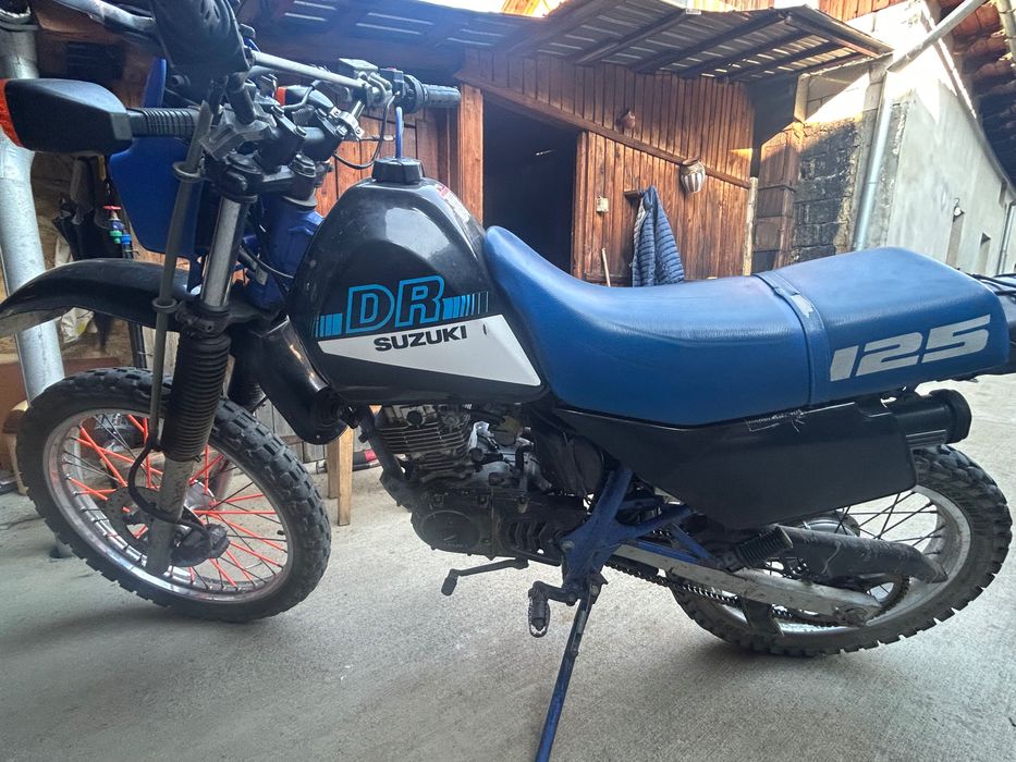 Vand sau schimb suzuki dr125