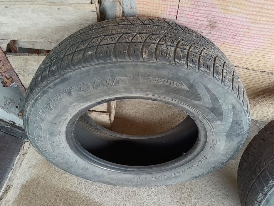Шины зимние на 16