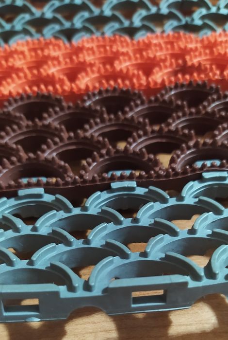 Придверные коврики. 1 Новый. 2 Б/у.