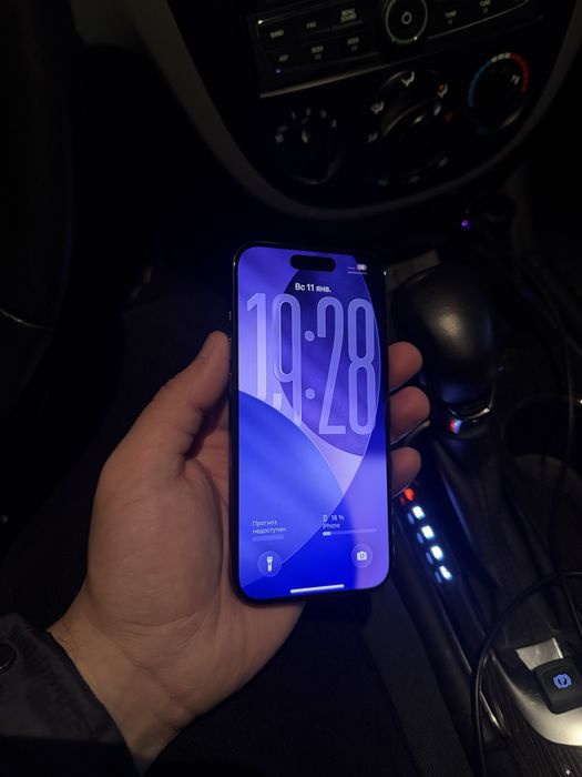 iPhone 15 pro, 256GB black titanum