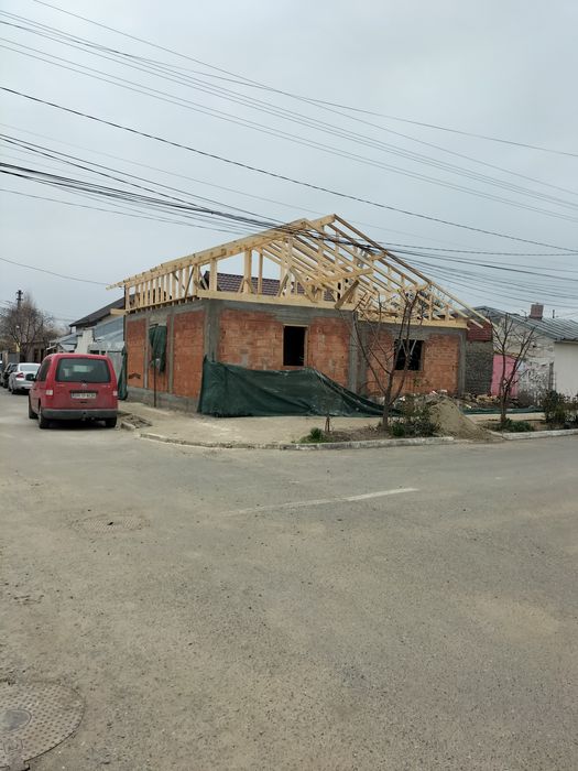 Executam amenajari interioare si constructii case la rosu sau la gata.