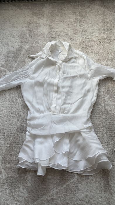 нежное белое мини платье