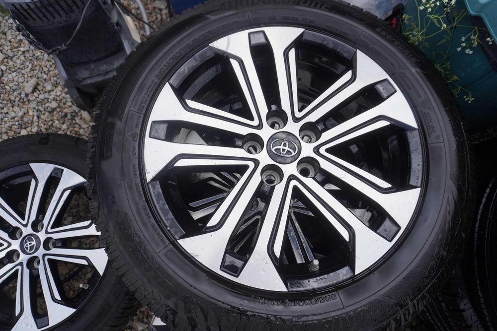 Оригинални лети джанти Toyota Тойота RAV4