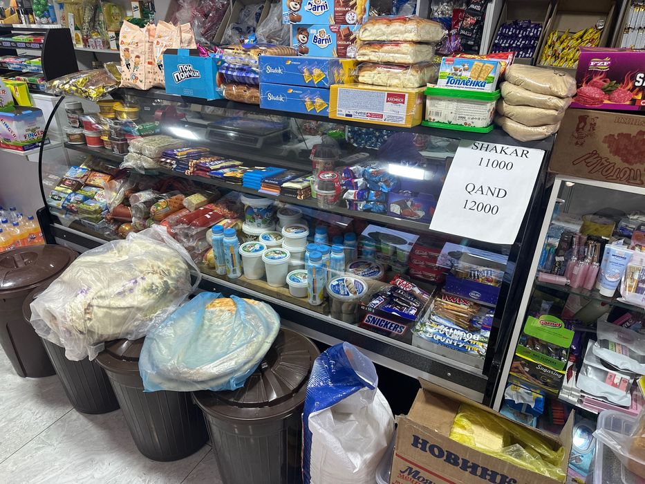 Muzlatjichlar sotiladi suvniki va vitrina