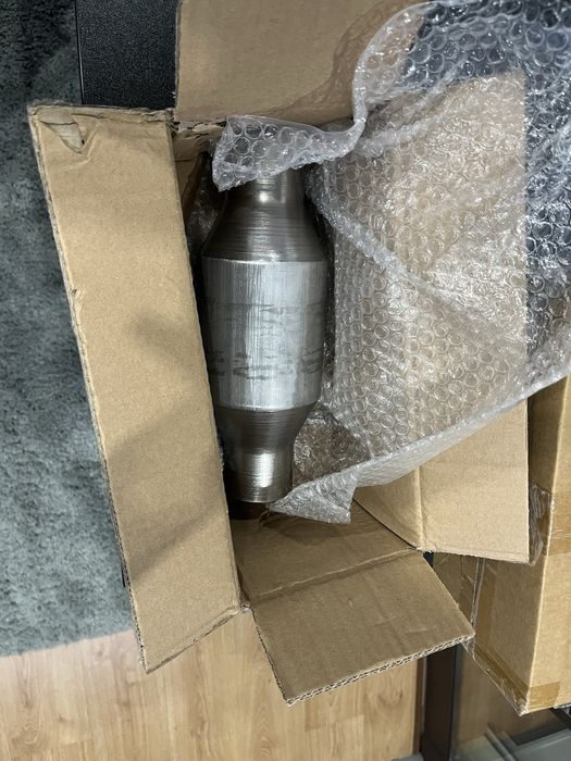 НОВ! Катализатор (заместител) универсален