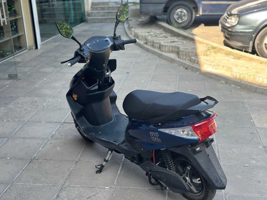 Електрически скутер модел My Force ЕМ006