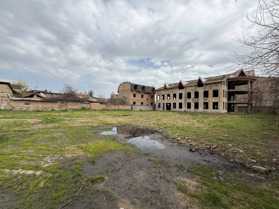 Луначарский Земля 50 соток 1-линия фасад 120 м