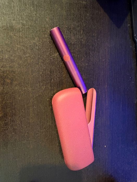 Iqos iluma +husa silicon + pod vusego