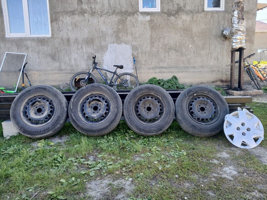 Продам летнии шины с диском