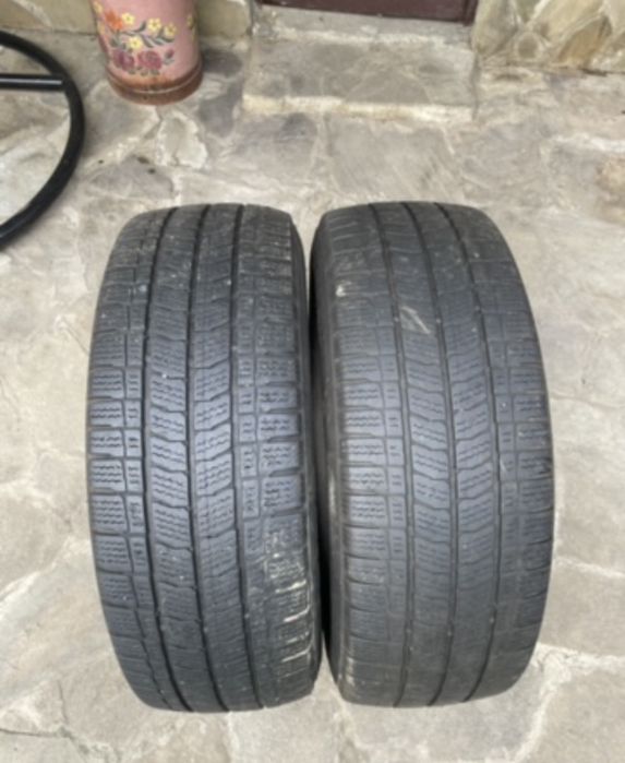 2 Cauciucuri Iarna 235/65/R16C