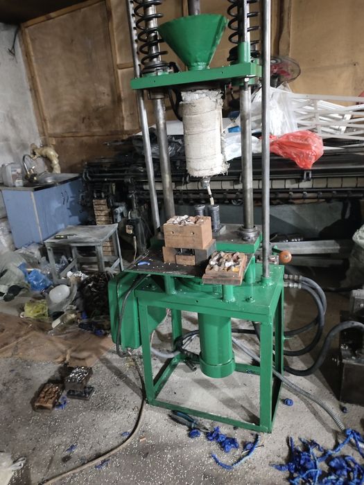 Асық . Станок .Формасымен